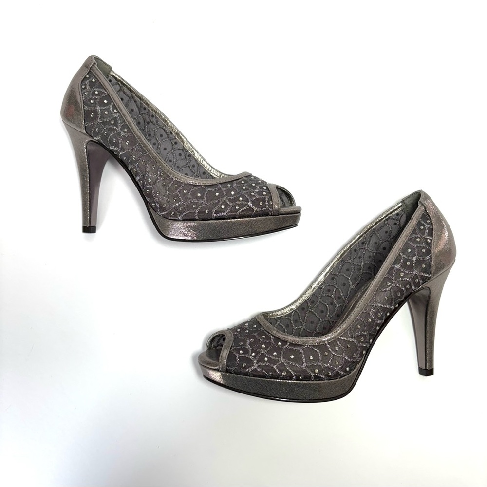 Adrianna Papell Foxy Almond Peep Toe Pump 7 Rhinestone Mesh Platform Heel NEW